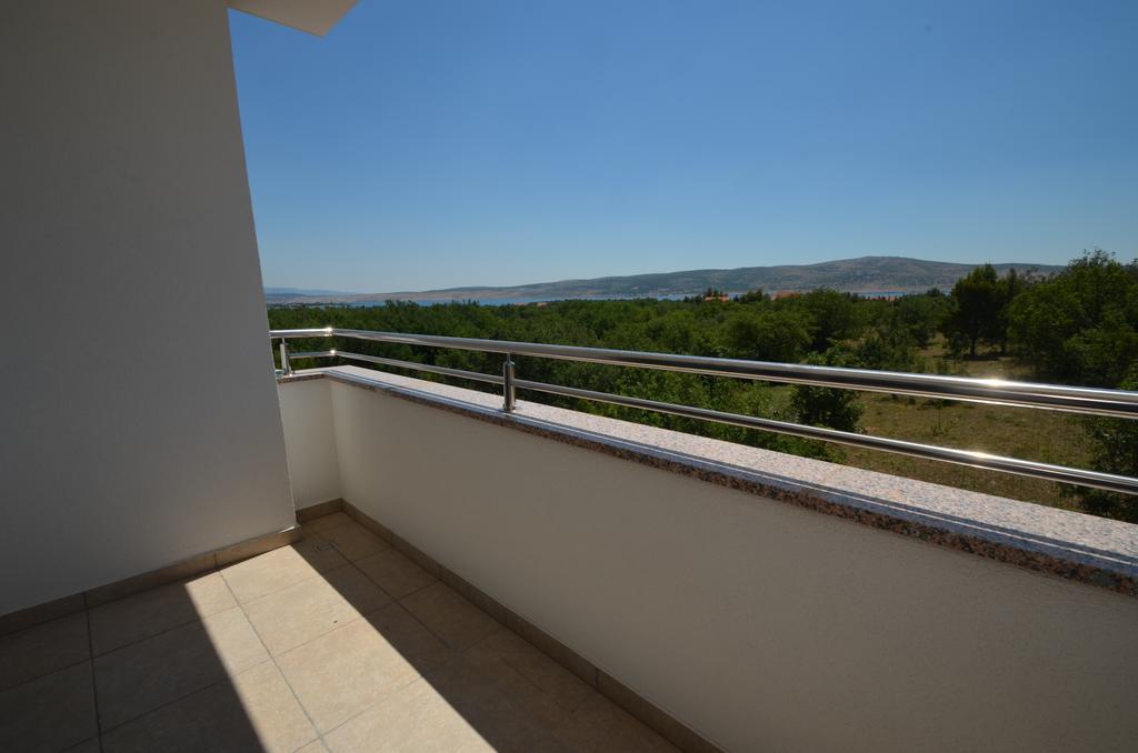 Apartment Anica Kuk Starigrad Paklenica Quarto foto