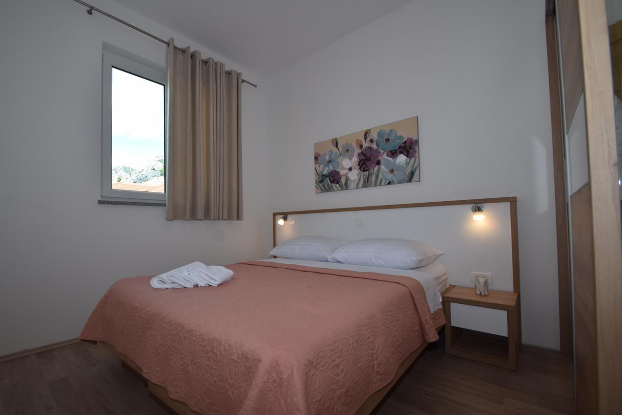 Apartment Anica Kuk Starigrad Paklenica Exterior foto